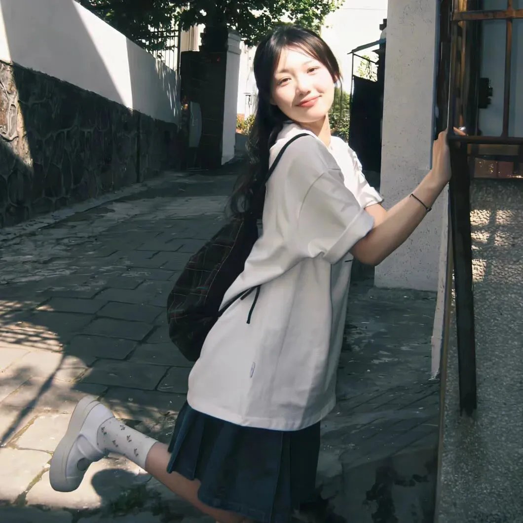 消失的她